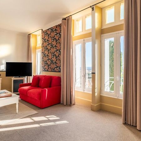 Hostellerie Du Chateau Des Fines Roches Châteauneuf-du-Pape Екстериор снимка
