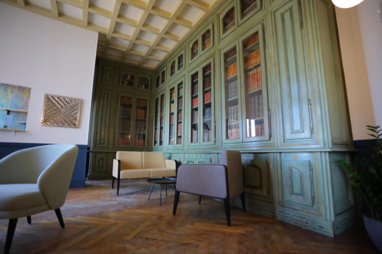 Hostellerie Du Chateau Des Fines Roches Châteauneuf-du-Pape Екстериор снимка