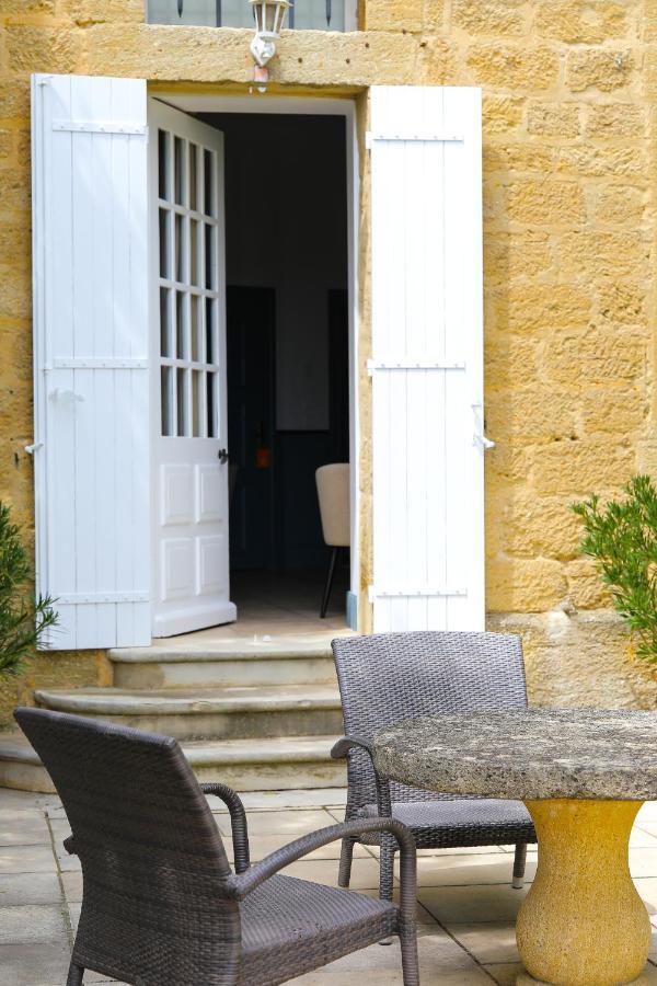Hostellerie Du Chateau Des Fines Roches Châteauneuf-du-Pape Екстериор снимка
