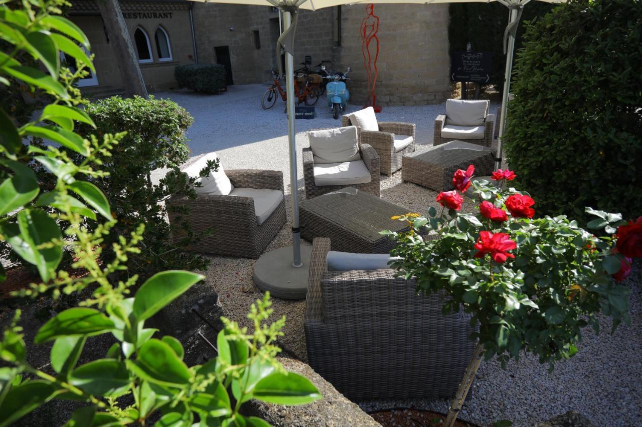 Hostellerie Du Chateau Des Fines Roches Châteauneuf-du-Pape Екстериор снимка