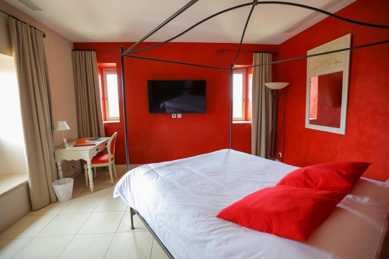Hostellerie Du Chateau Des Fines Roches Châteauneuf-du-Pape Екстериор снимка
